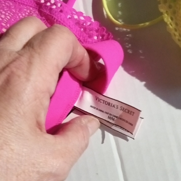 Victoria's Secret Lace Bralette Set - Five Pieces NWT - Picture 3 of 14